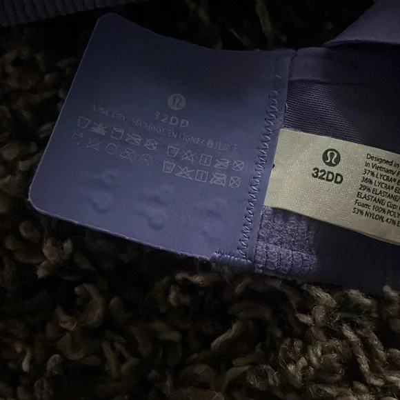 Lululemon Top - Picture 5 of 6
